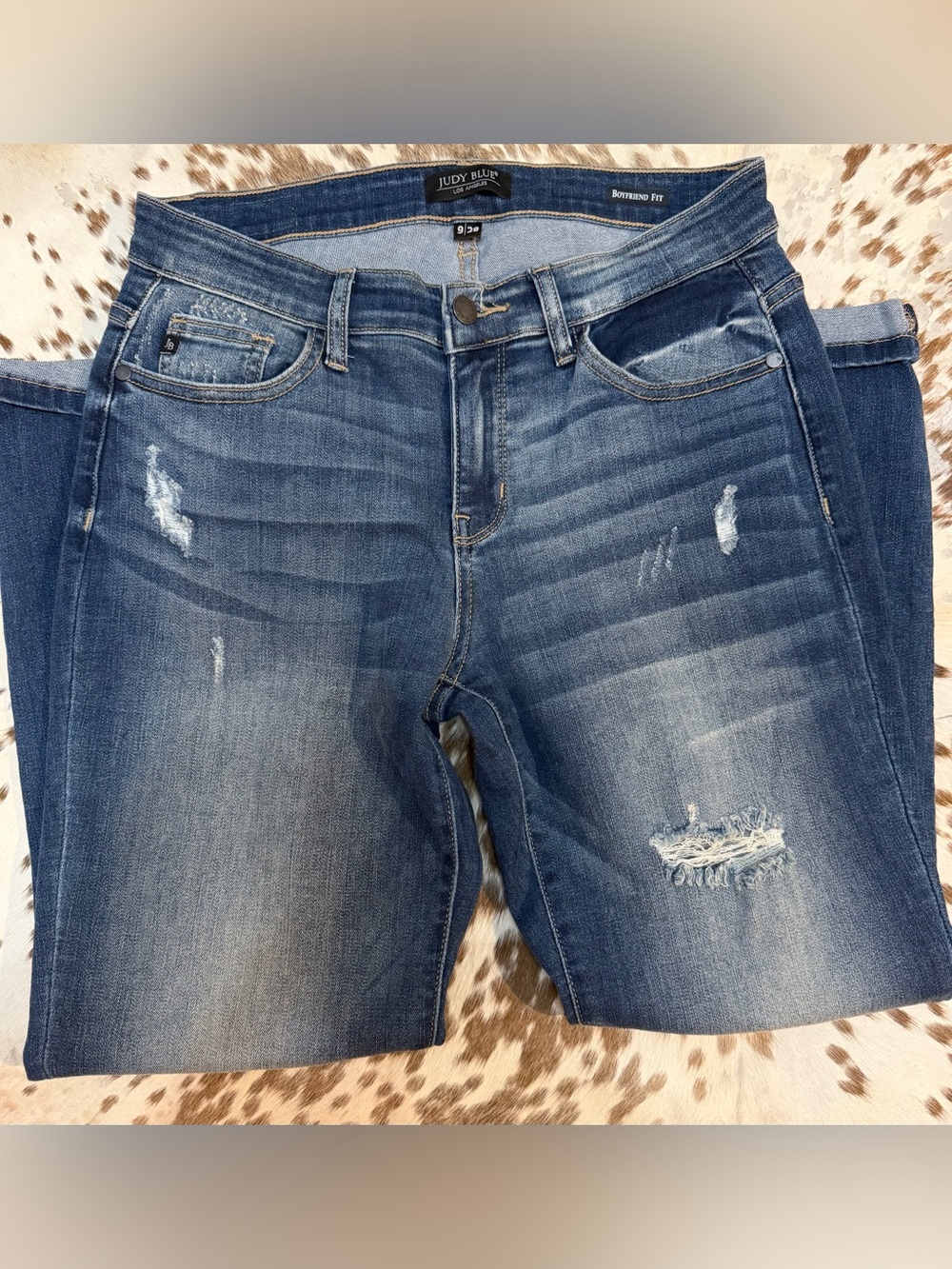 Judy Blue Distressed Boyfriend Jeans in Medium Blue Wash
